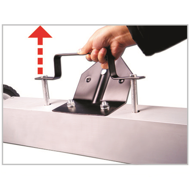 Magnetic floor sweeper with quick release_7